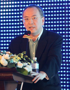 量宇金融董事長兼首席執行官 著名投資銀行家 陳凡